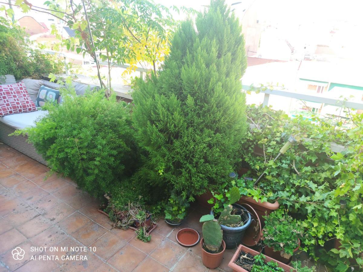 Habitacion Mv Мадрид Екстер'єр фото