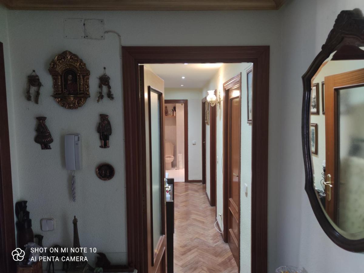 Habitacion Mv Мадрид Екстер'єр фото